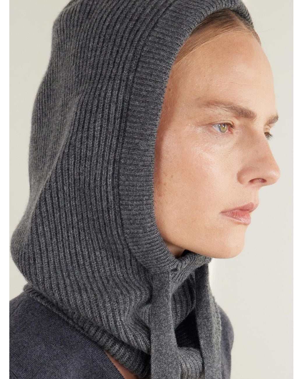 Brunello Cucinelli Gray Drawstring Ribbed Cashmere Snood