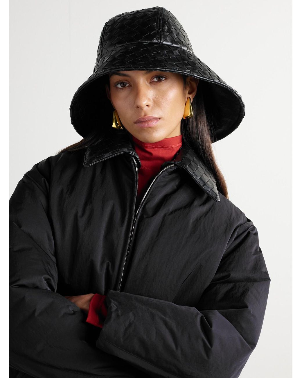 Bottega Veneta Black Intrecciato Leather Bucket Hat