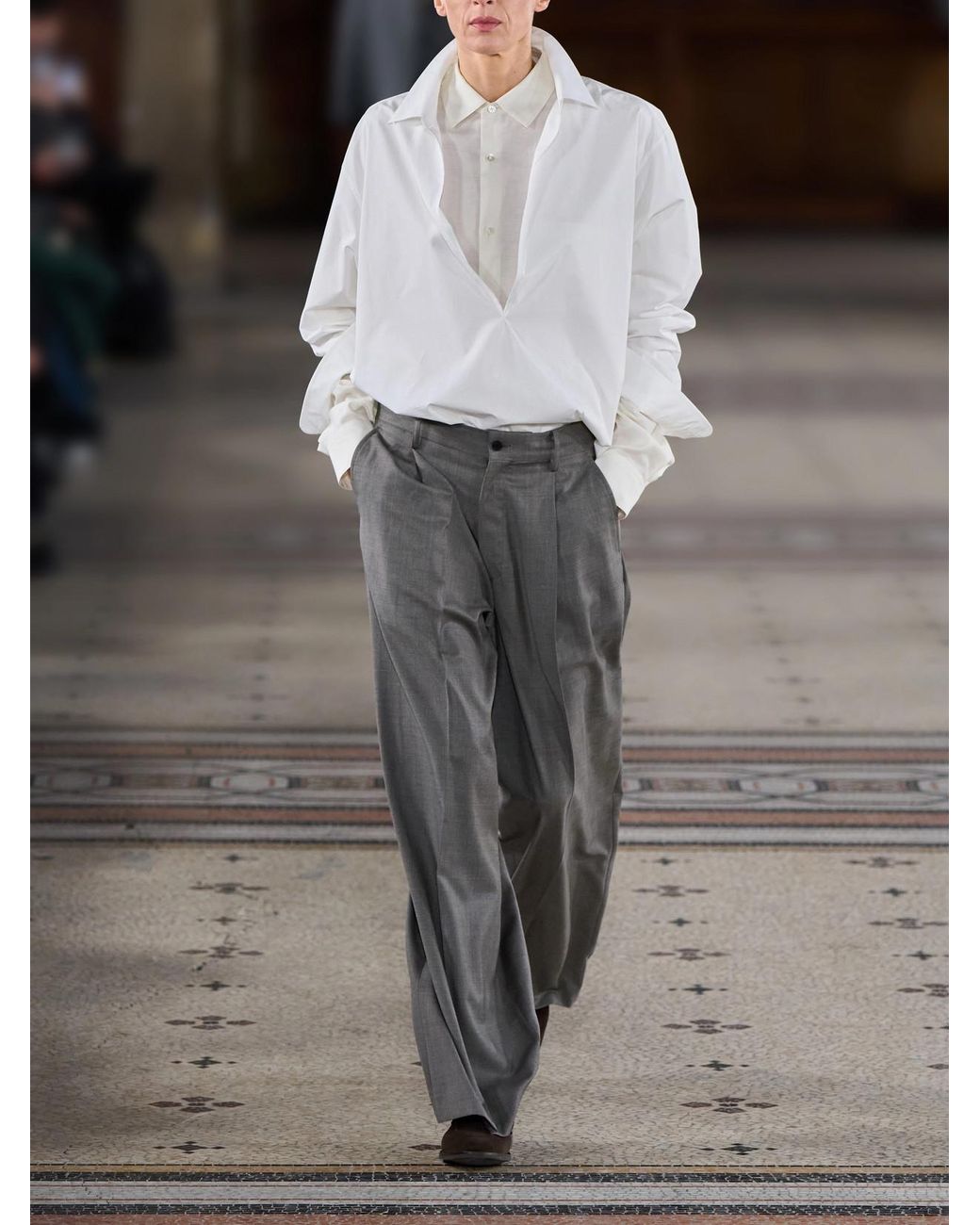 Ssstein White Skipper Cotton Shirt