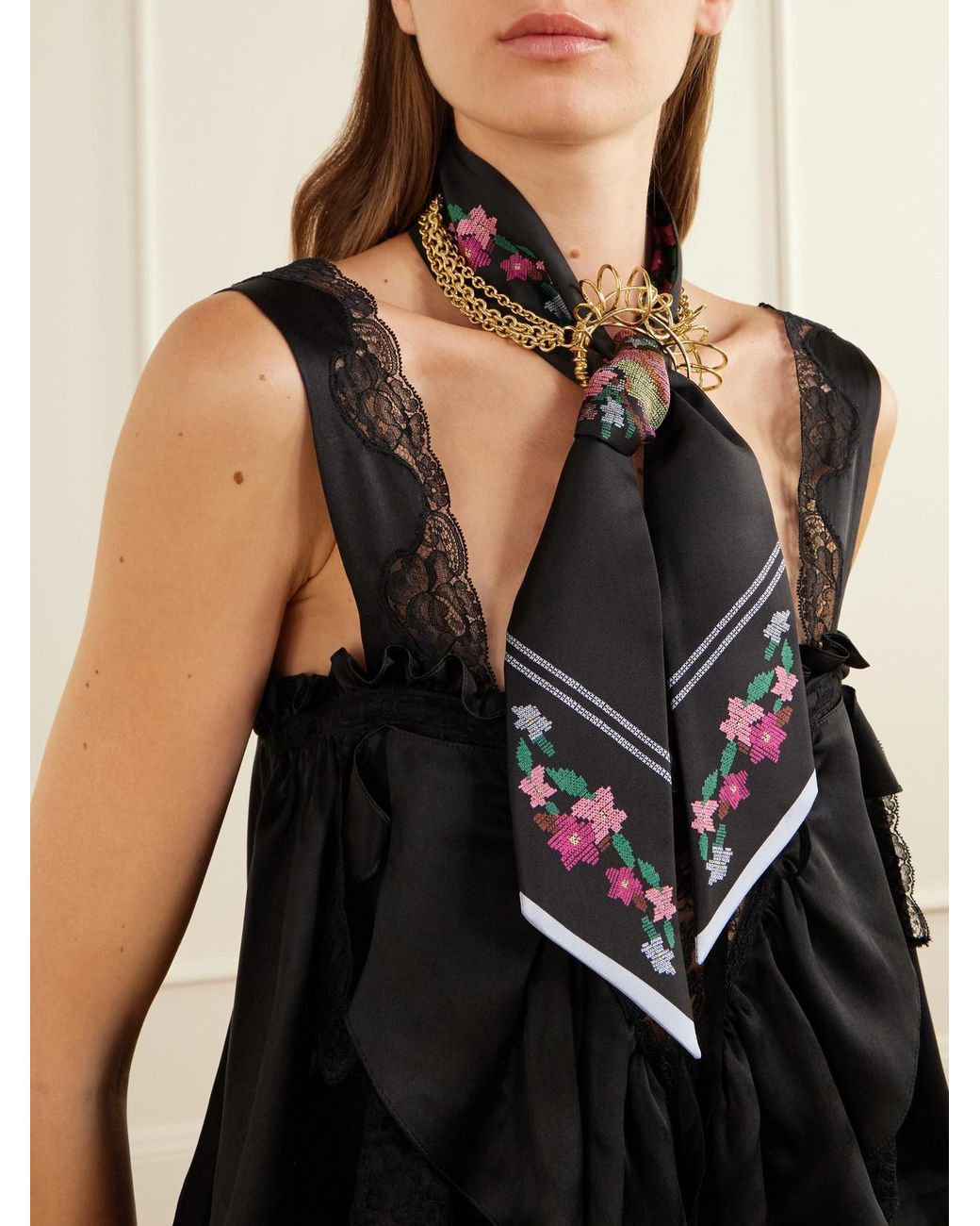 Chloé White Pendant-Tone Necklace