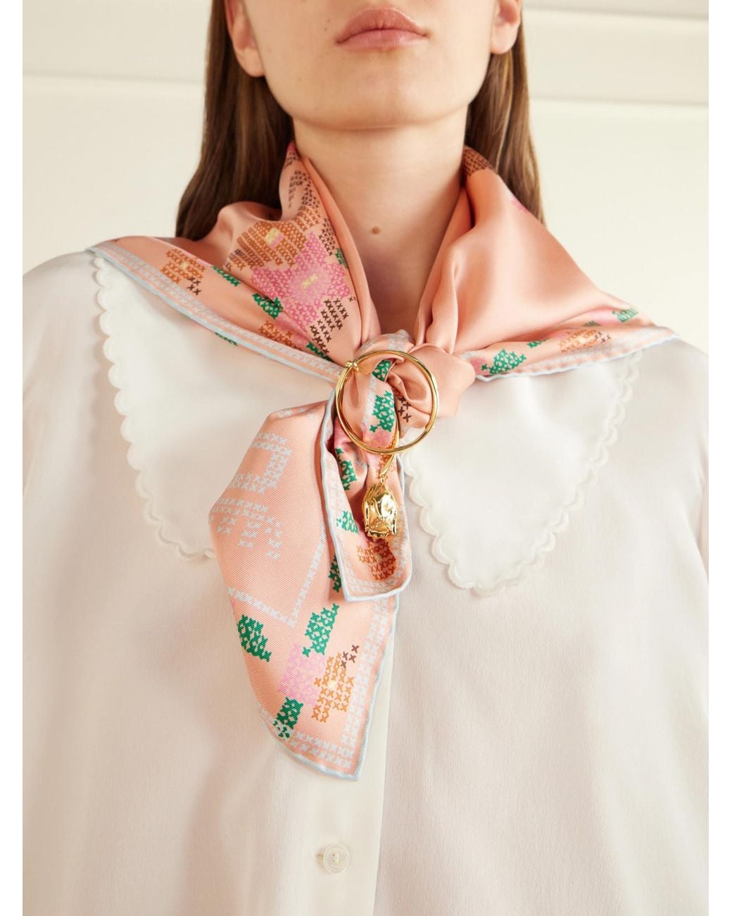 Chloé White Tulip-Tone Brooch