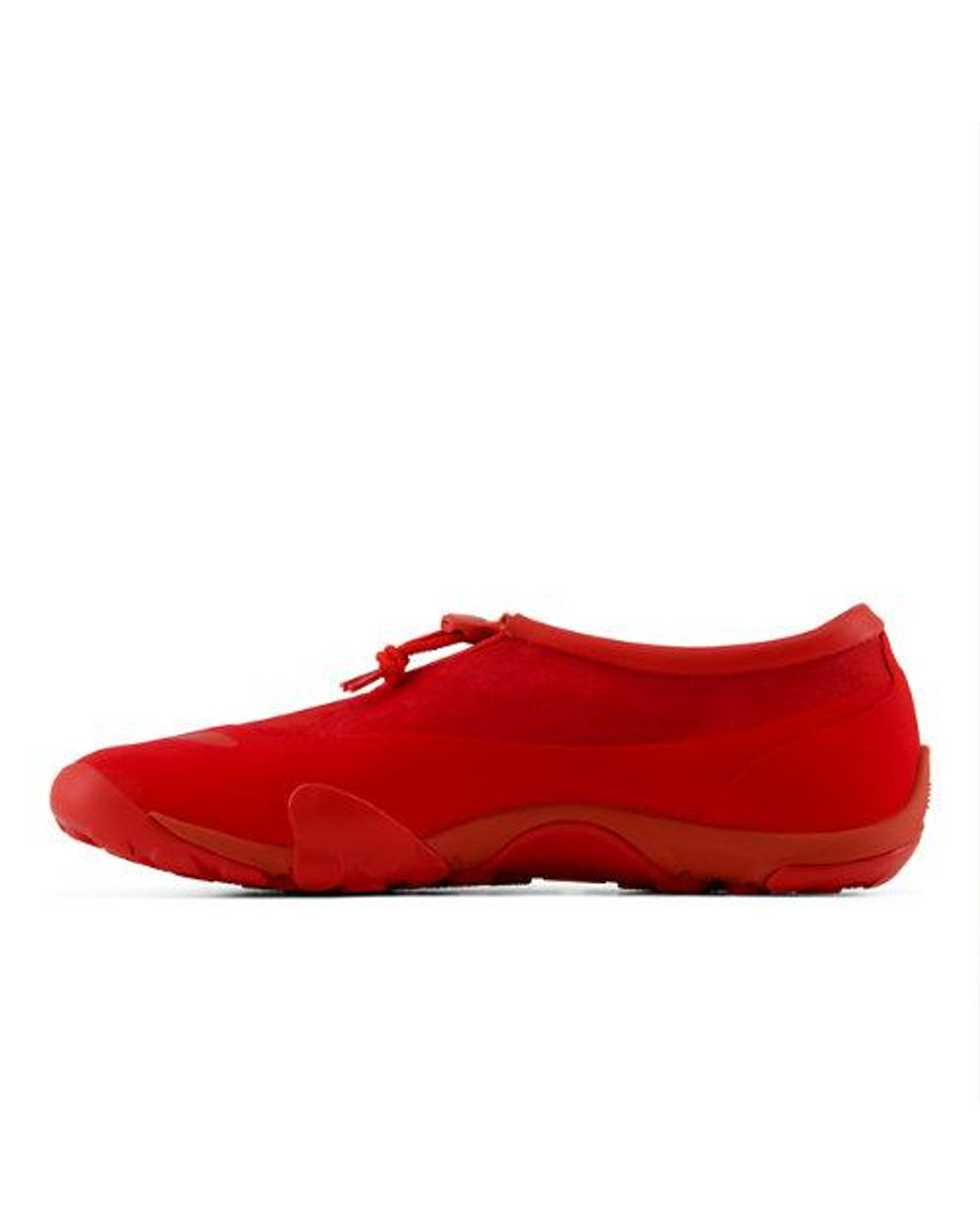 New Balance Red Mt10T for men