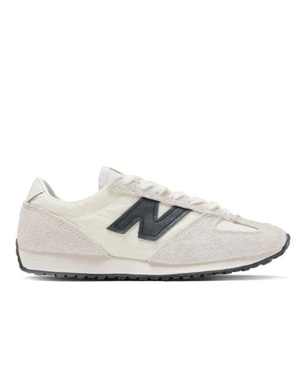 New Balance White 471