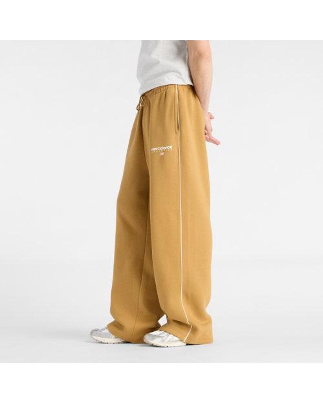 New Balance Natural Trackside Fleece Pant for men