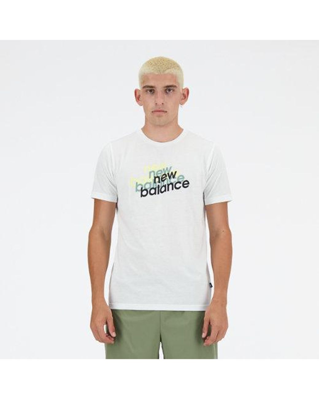 New Balance Sport Essentials Heathertech Graphic T-shirt In White Poly Knit for men