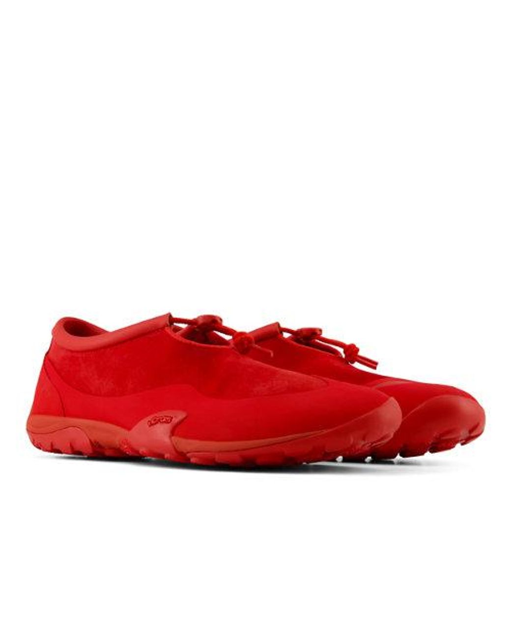 New Balance Red Mt10T for men