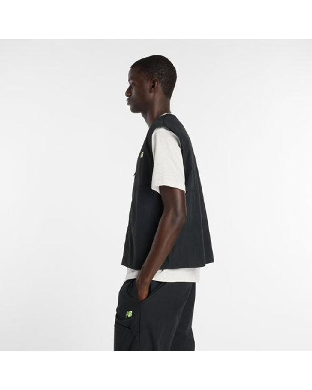 New Balance Black Castlefield Woven Vest for men