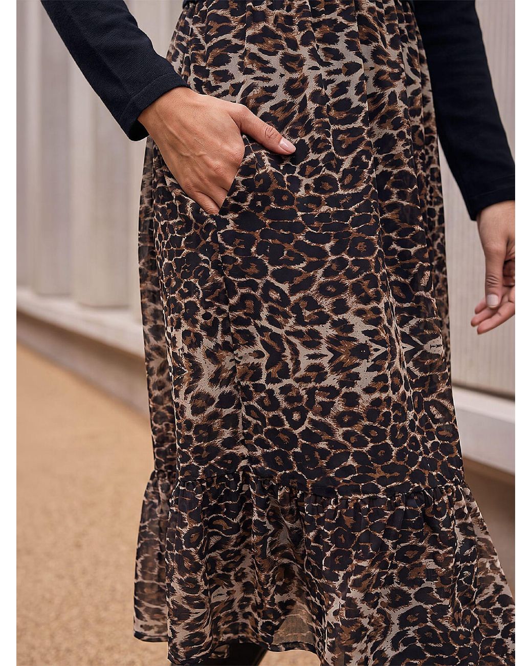 Roman Roman Roman Brown 2