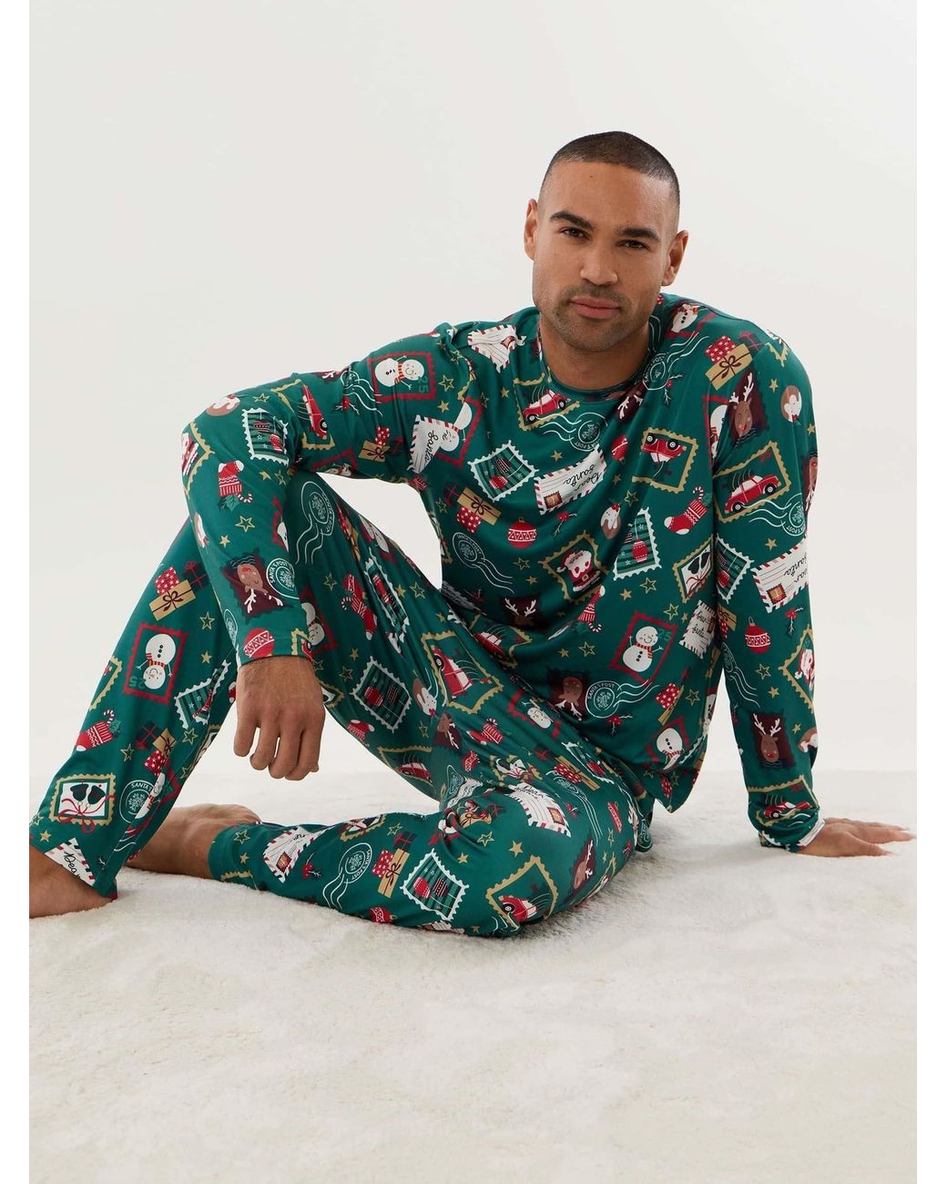 Threadbare Green Festive Stamps Pyjamas Set for men