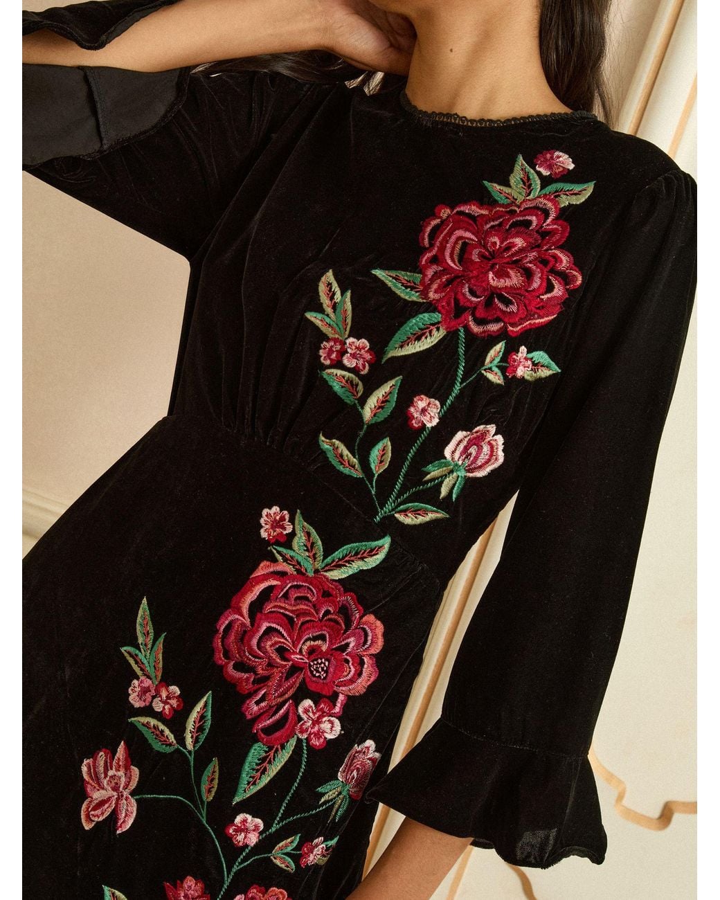 sachin and babi light blue dress Maya Embroidered long sleeve maxi dress in pale peach