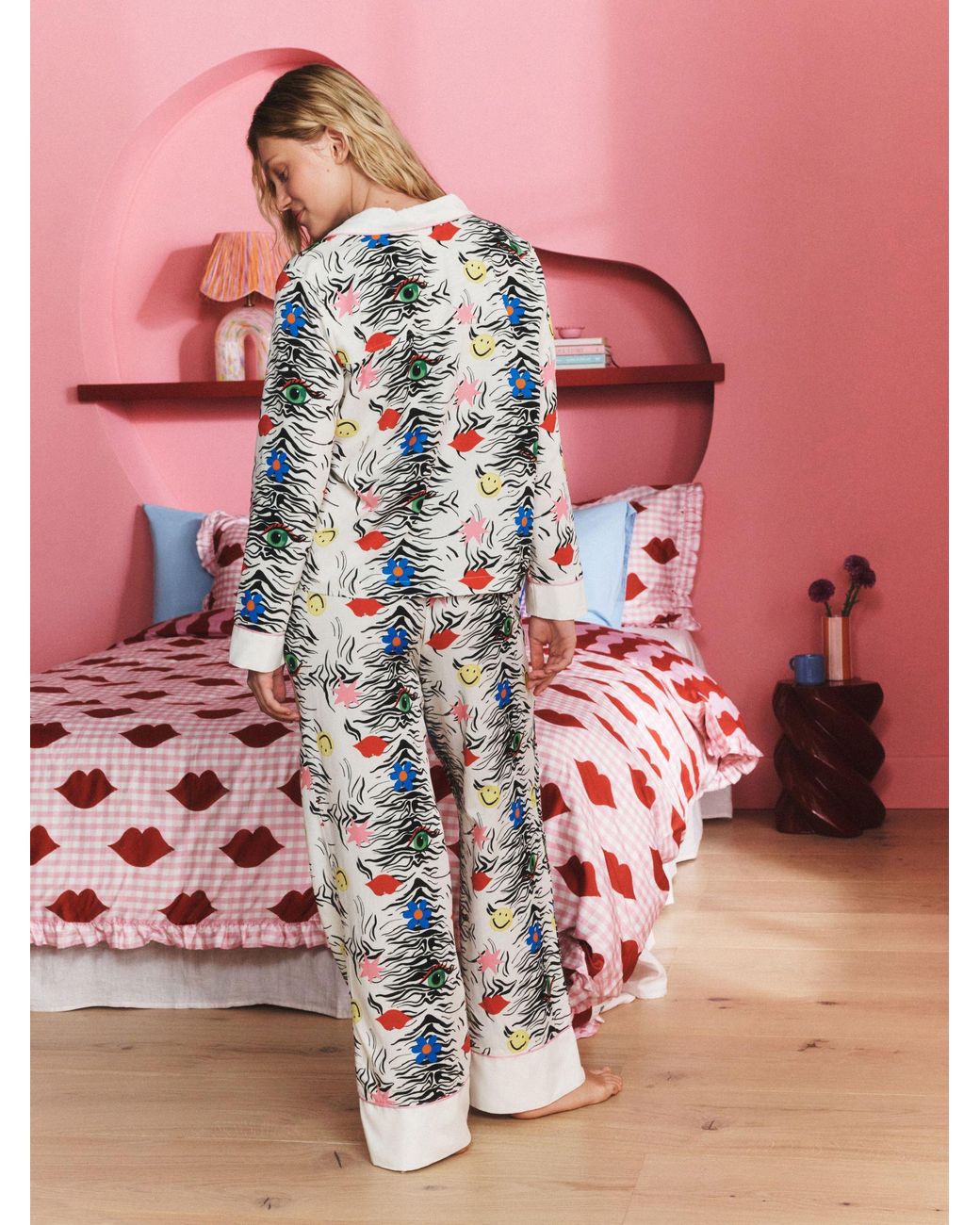 Eleanor Bowmer Pink Zebra Button Through Pyjamas