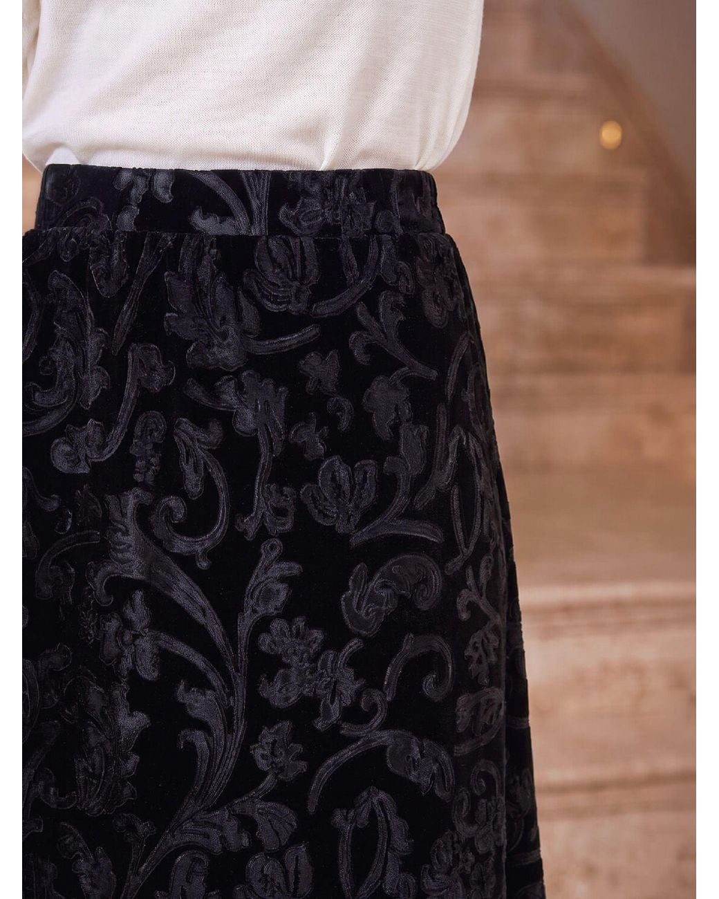 Roman Black Velvet Pattern Skirt