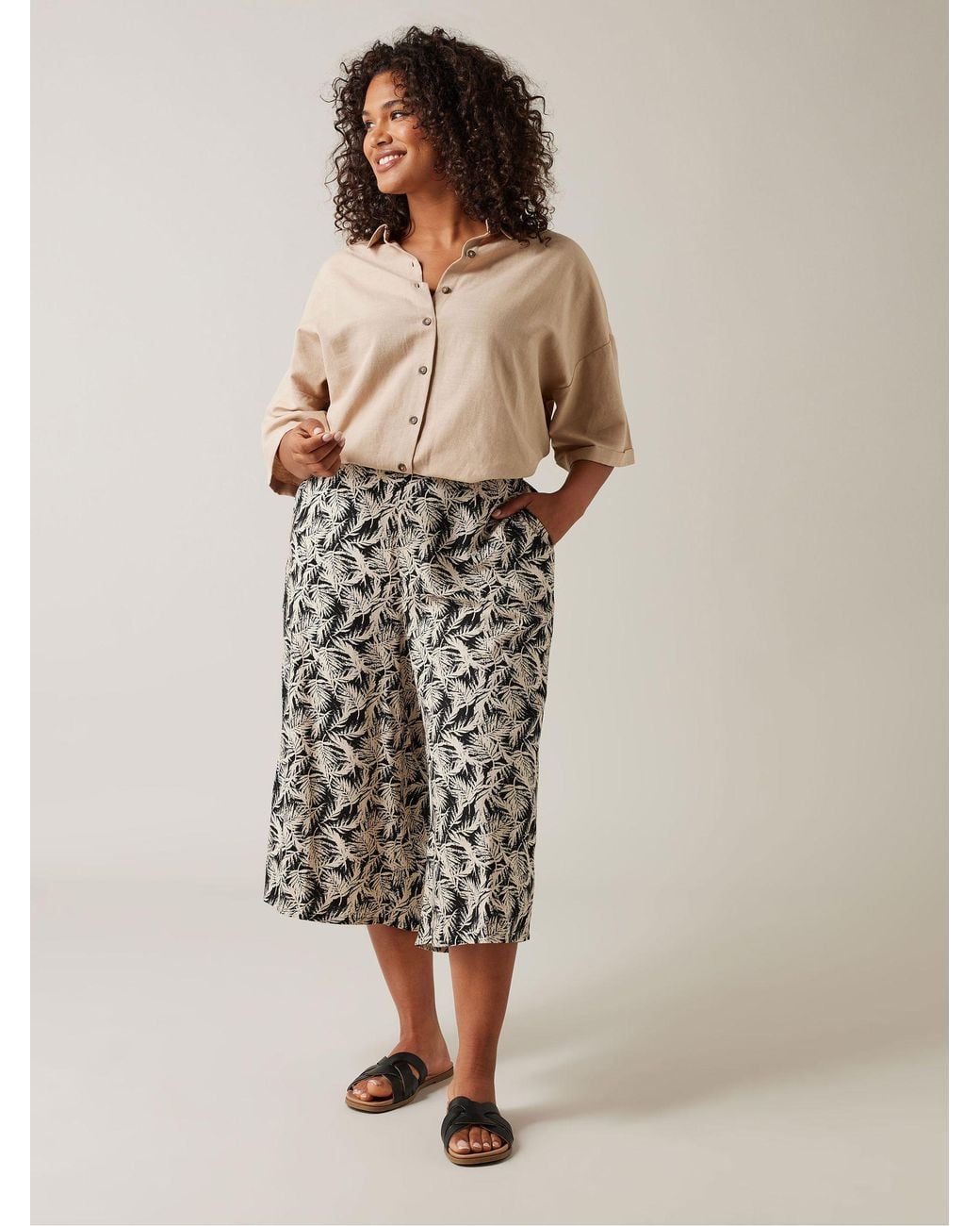 Evans Multicolor Linen Culottes