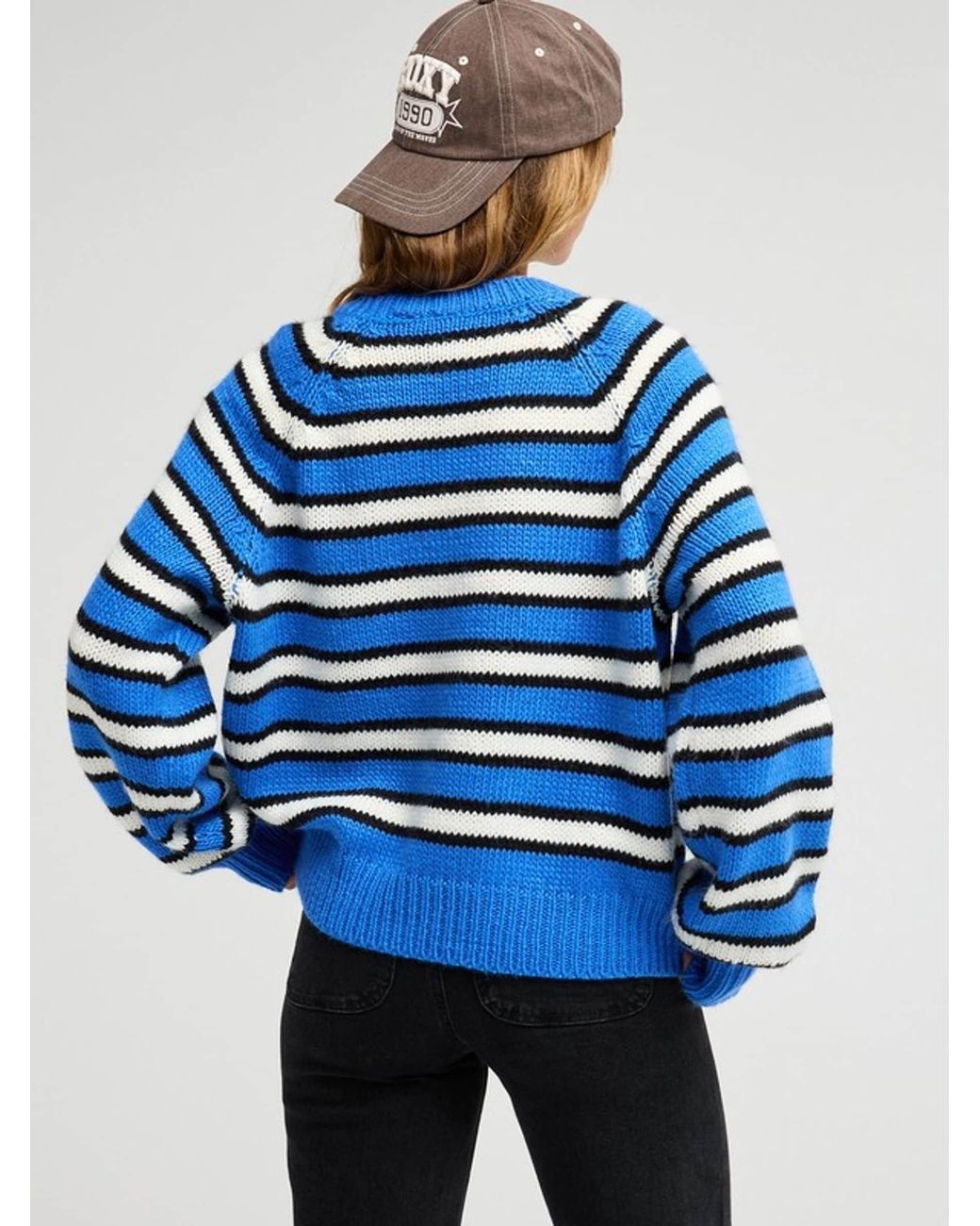 Roxy Blue One