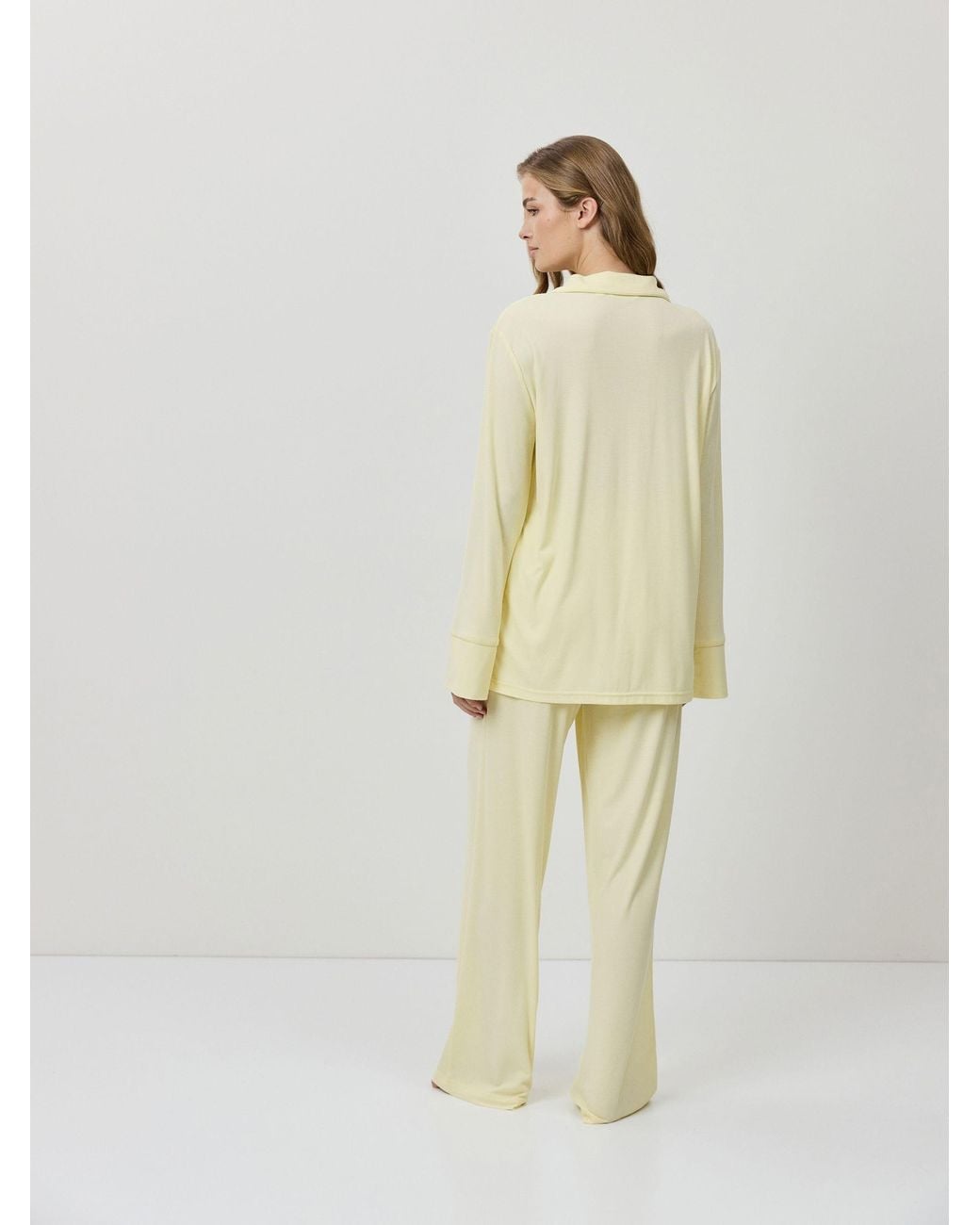 ARUELLE Natural Cassia Long Pyjamas