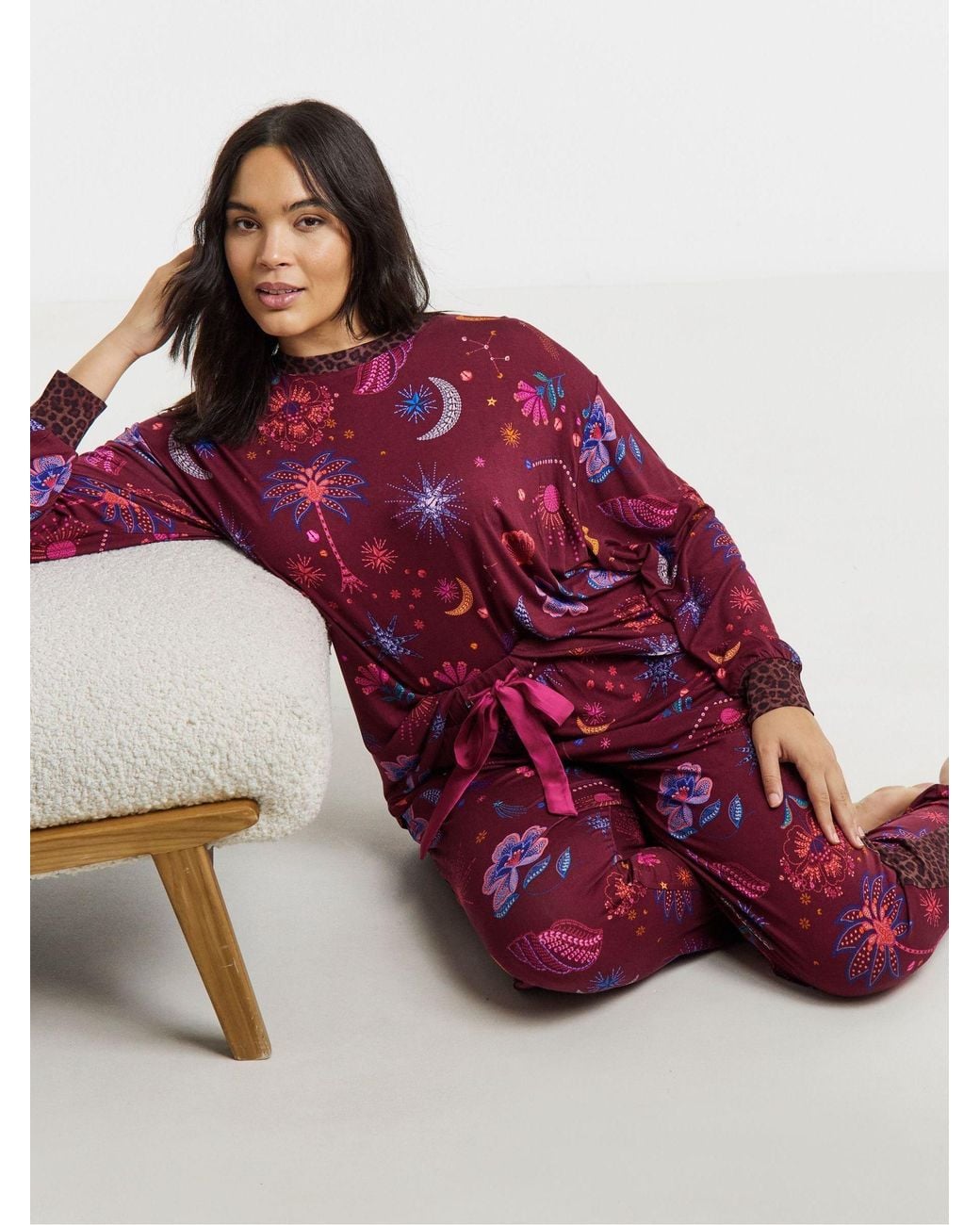 Figleaves Red Celestial Floral Contrast Leopard Set