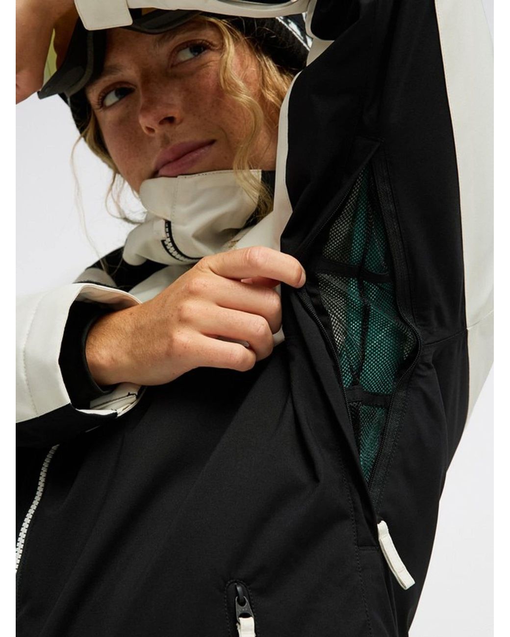 Roxy White Astral Peak Technical Snow Jacket
