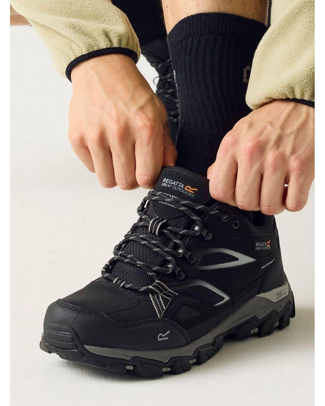Regatta Holcombe Iii Niedrige Wasserdichte Schuhe in Black für Herren