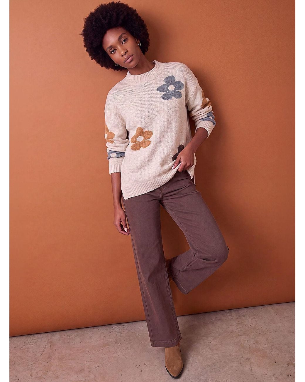 Roman Scattered Flower Jumper in