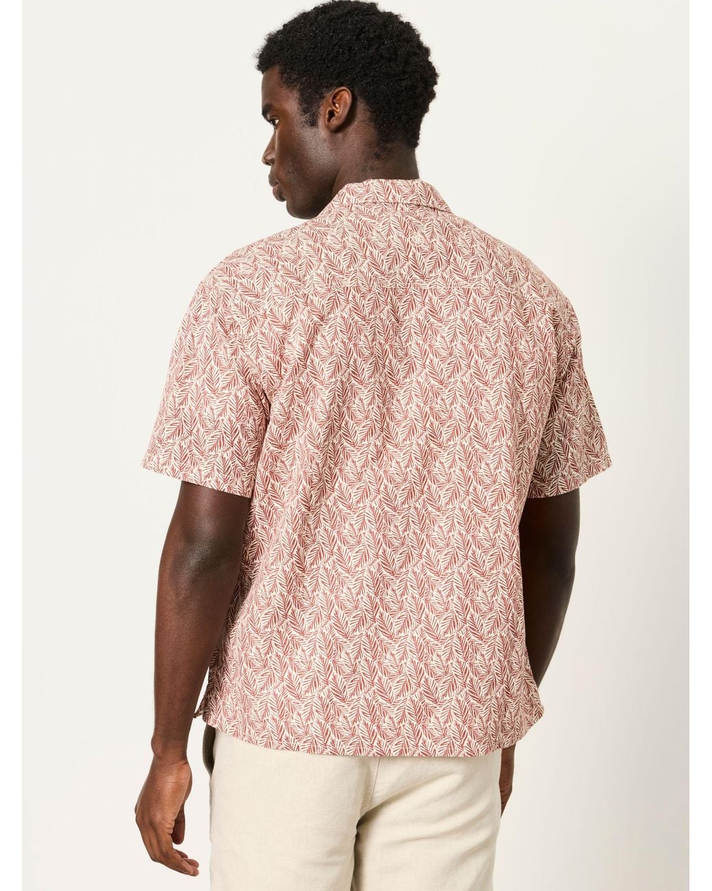 FatFace Natural Short Sleeve Relaxed Fit Linear Leaf Print Shirt for men