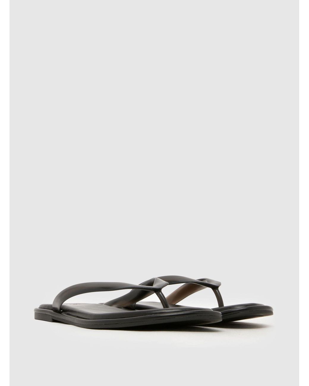 Schuh Black Truffle Toe Post Sandals