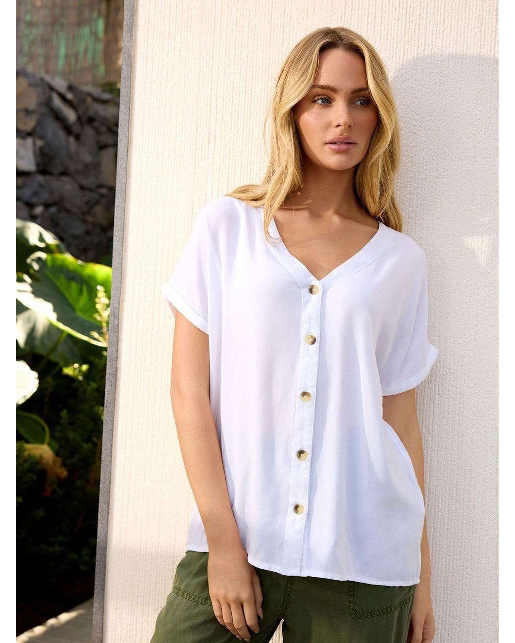 M&CO. White Button Front Blouse