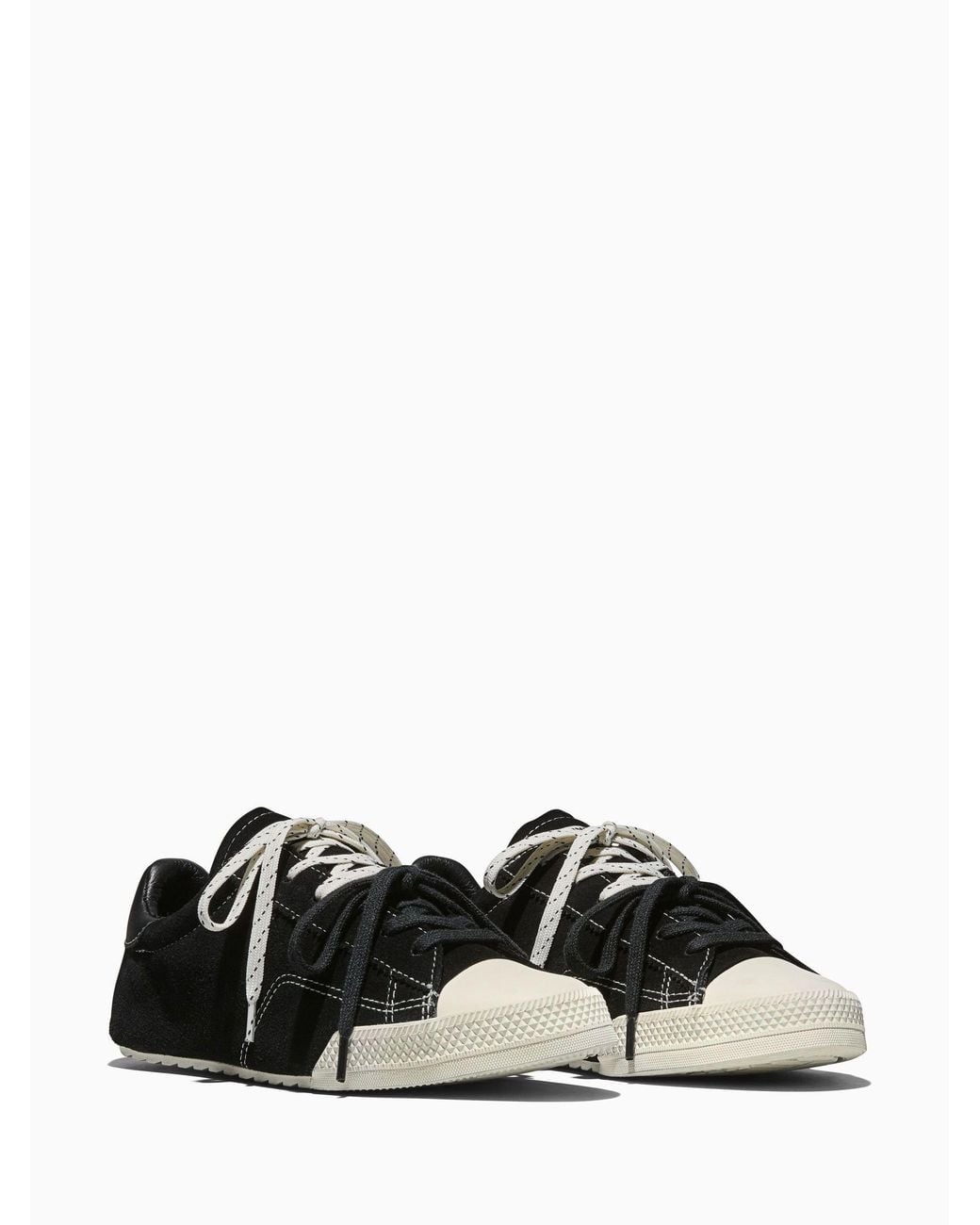 Converse Black Chuck Lo Pro Trainers
