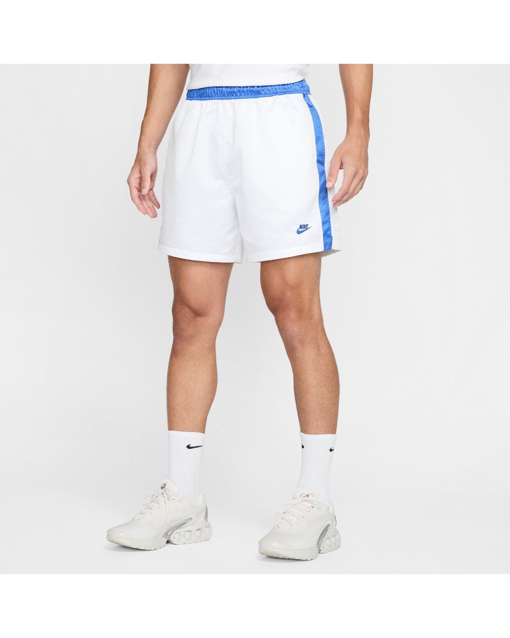 nike football club shorts