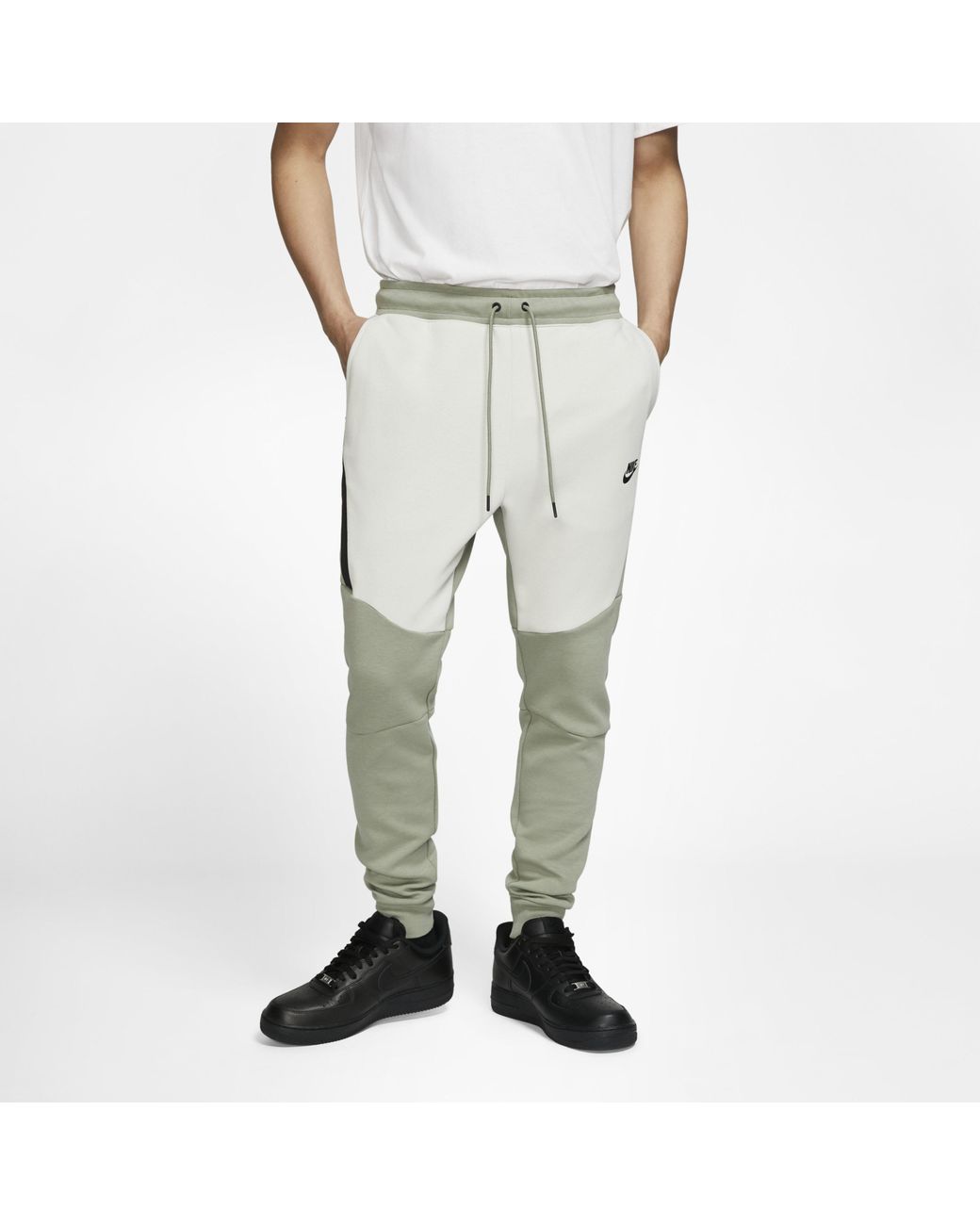 Nike Sportswear Tech Fleece Joggers in Olive (Green) for Men | Lyst UK