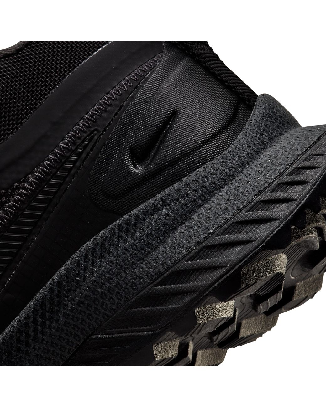 Nike Black React Sfb Carbon MenâS Elite Outdoor Shoes for men