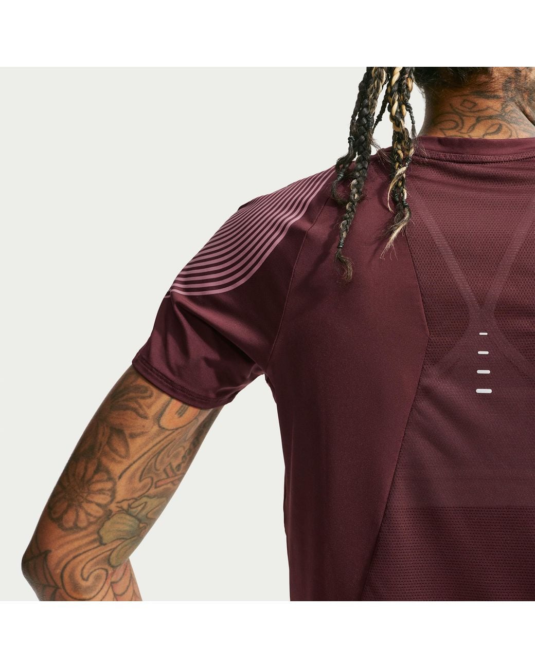 Nike Swift Flash Dri-Fit Short-Sleeve Crew-Neck Running Top in Red | Lyst