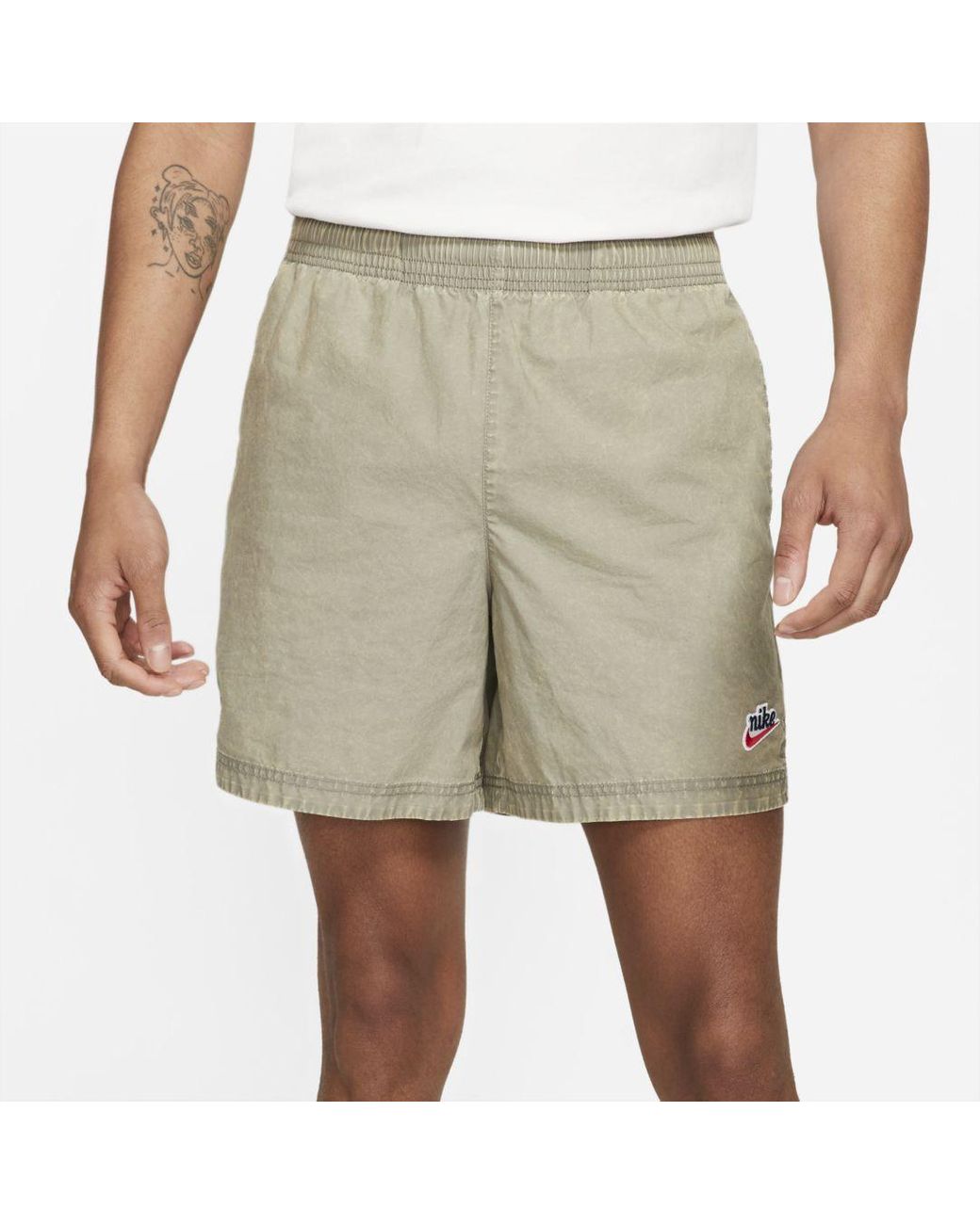 Nike heritage essential shorts clearance