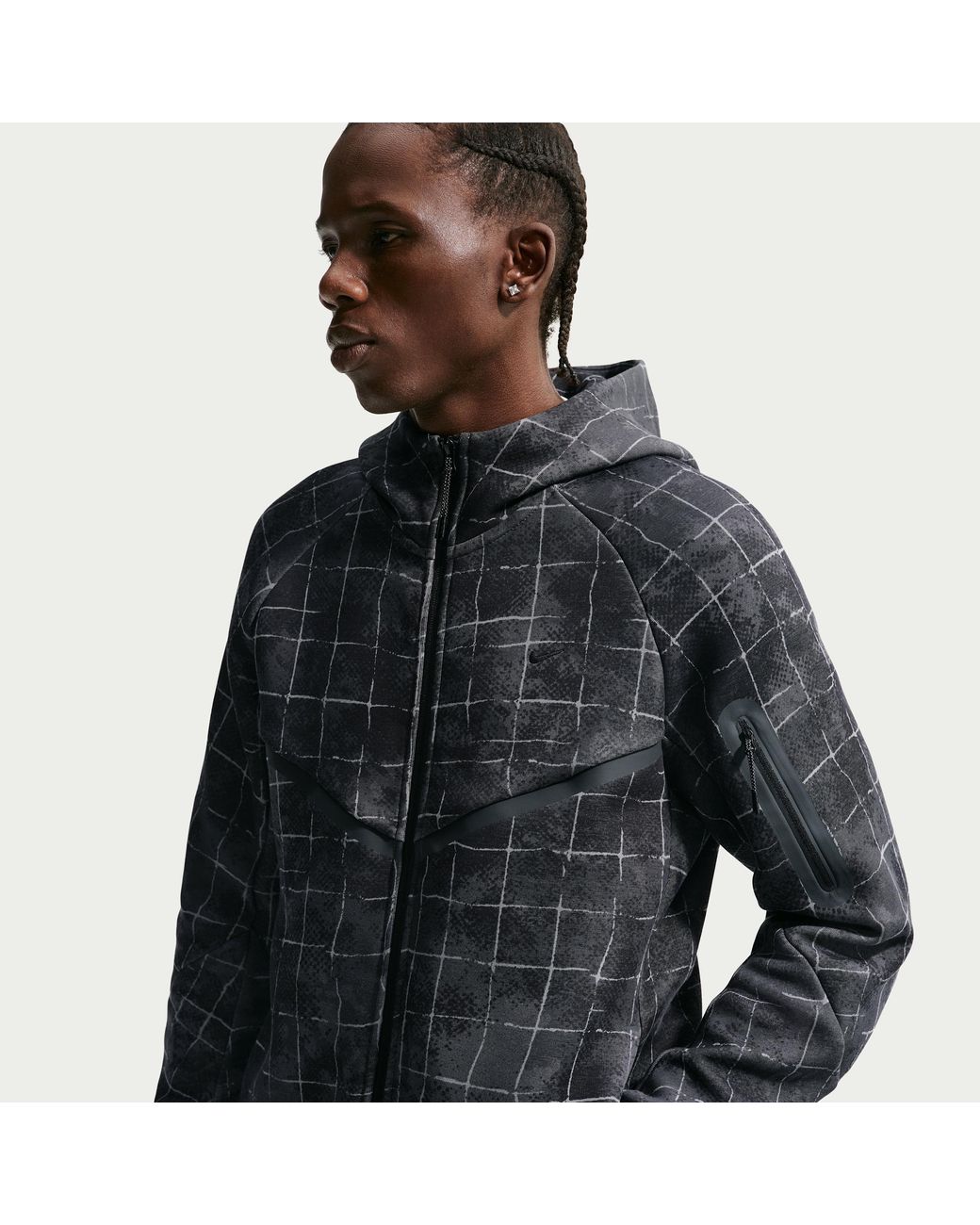 Nike Black Tech Windrunner Fleece Full-Zip Jacket for men