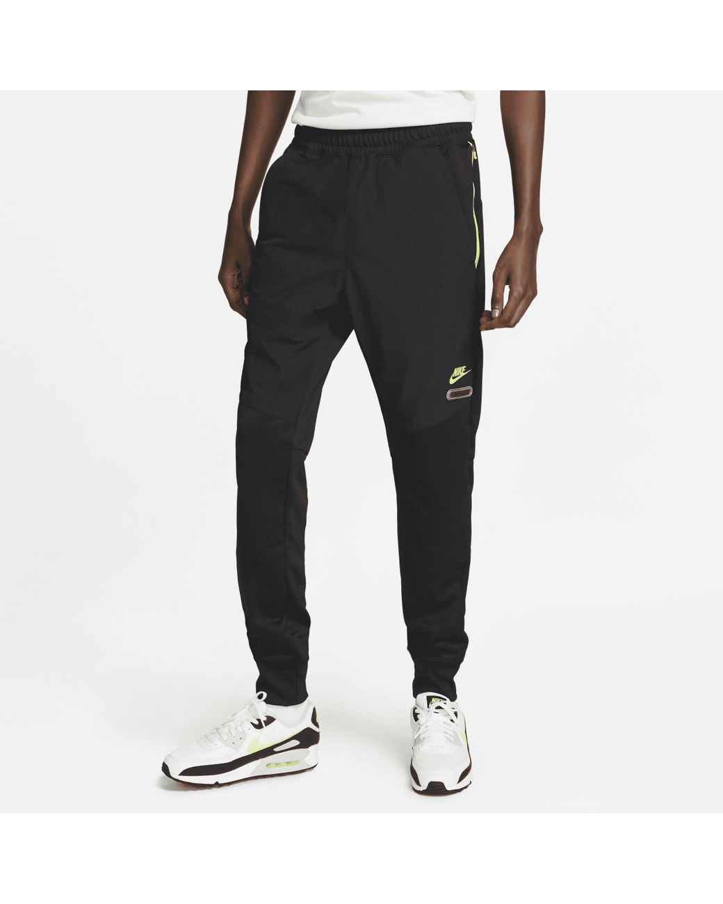Nike borg joggers 2025