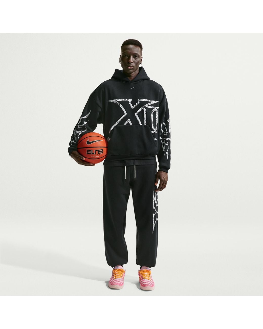 nike basketball retro print dye joggers in black