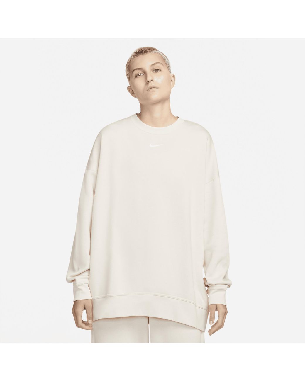Nike Sportswear Collection Essentials Over-oversized Fleece Crew Sweatshirt  in White | Lyst
