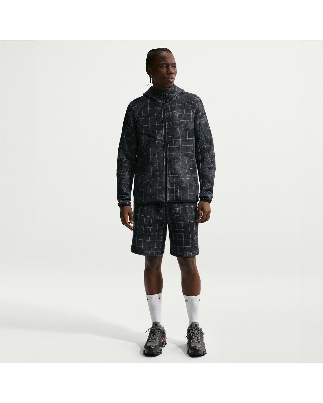 Nike Black Tech Windrunner Fleece Full-Zip Jacket for men