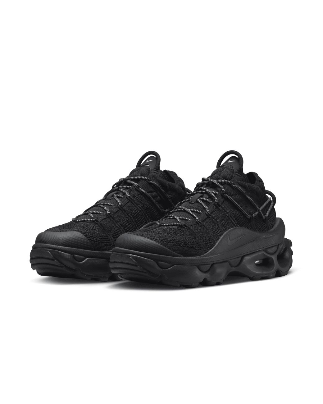 Nike Air Max Flyknit Venture Shoes in Black | Lyst