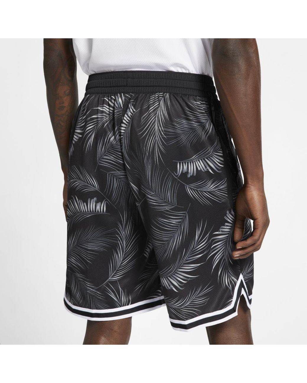 Nike Dri-FIT DNA Men's 8 Basketball Shorts.