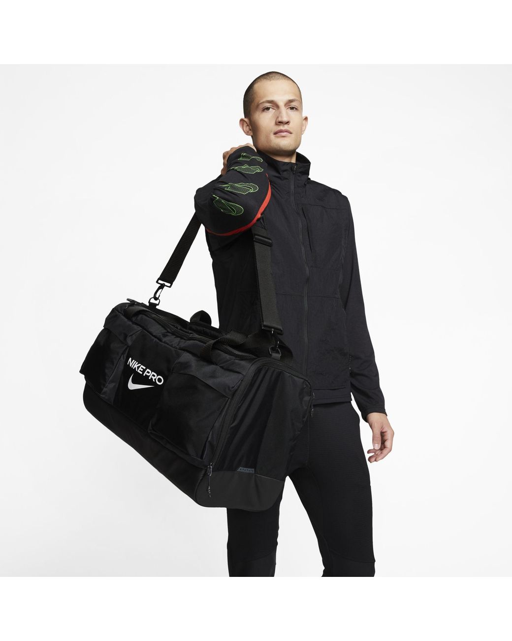 Nike Pro Vapor Power Medium Duffle Bag in Black for Men | Lyst Australia
