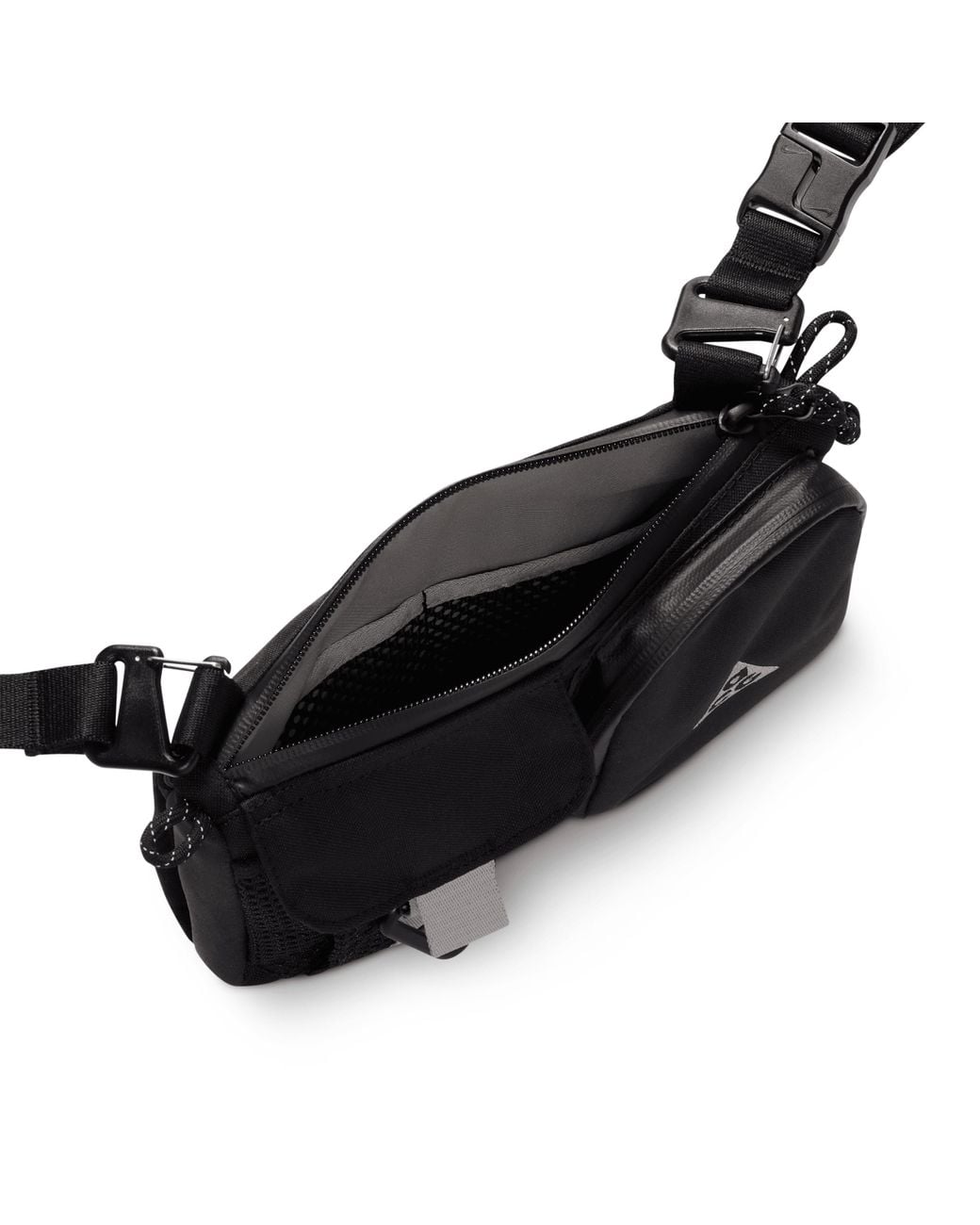 NIKE ACG DAYMAX 3L クロスボディバッグ NIKE公式】ナイキ ACG 