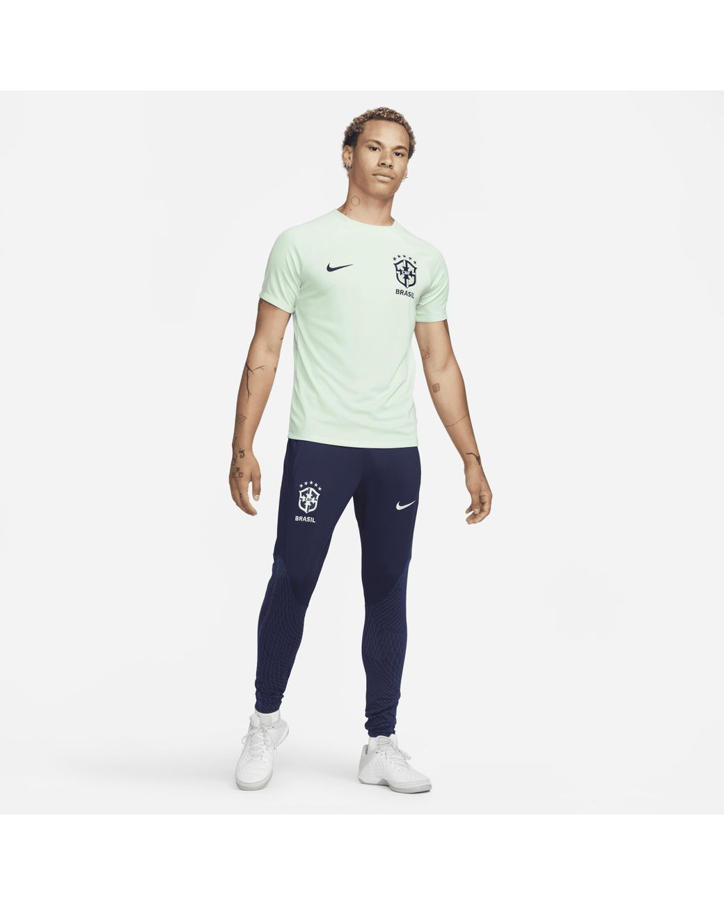 Huis begrijpen Herenhuis Nike Brazil Strike Dri-fit Knit Football Pants 50% Recycled Polyester in  Blue for Men | Lyst