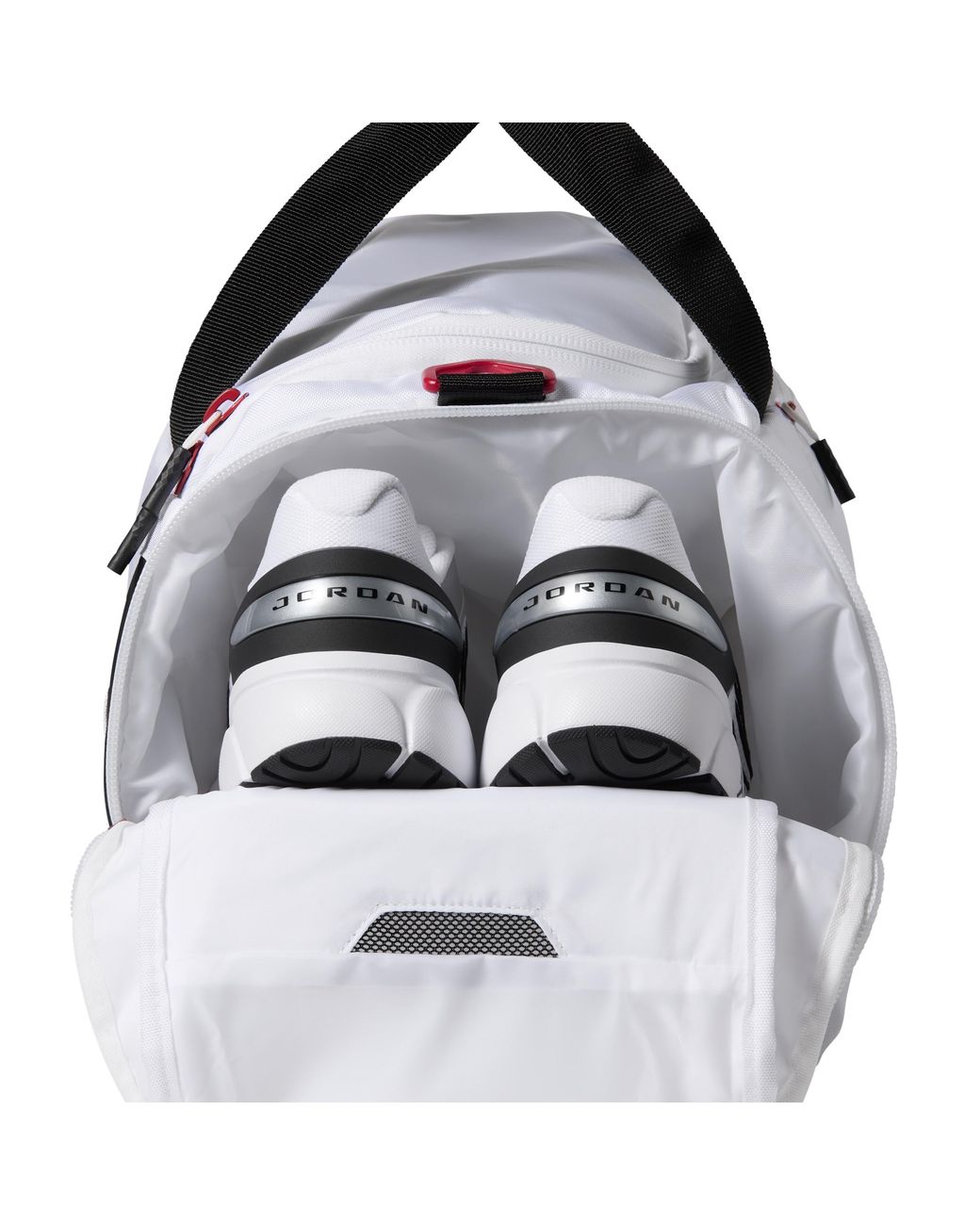 Nike Black Element Duffel (48.5L)