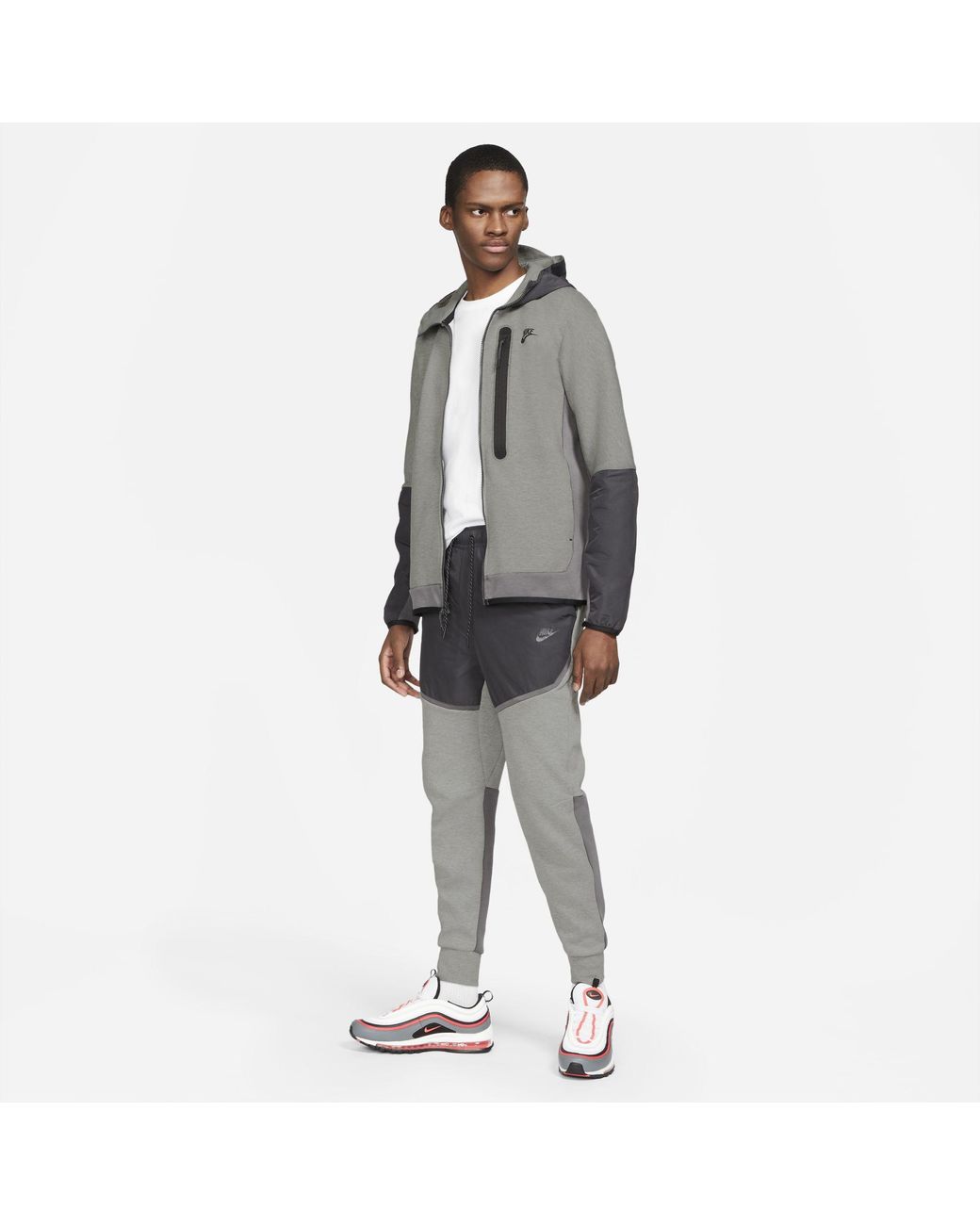 Nike Sportswear Tech Fleece Woven Joggers Grey in Grey for Men | Lyst  Australia