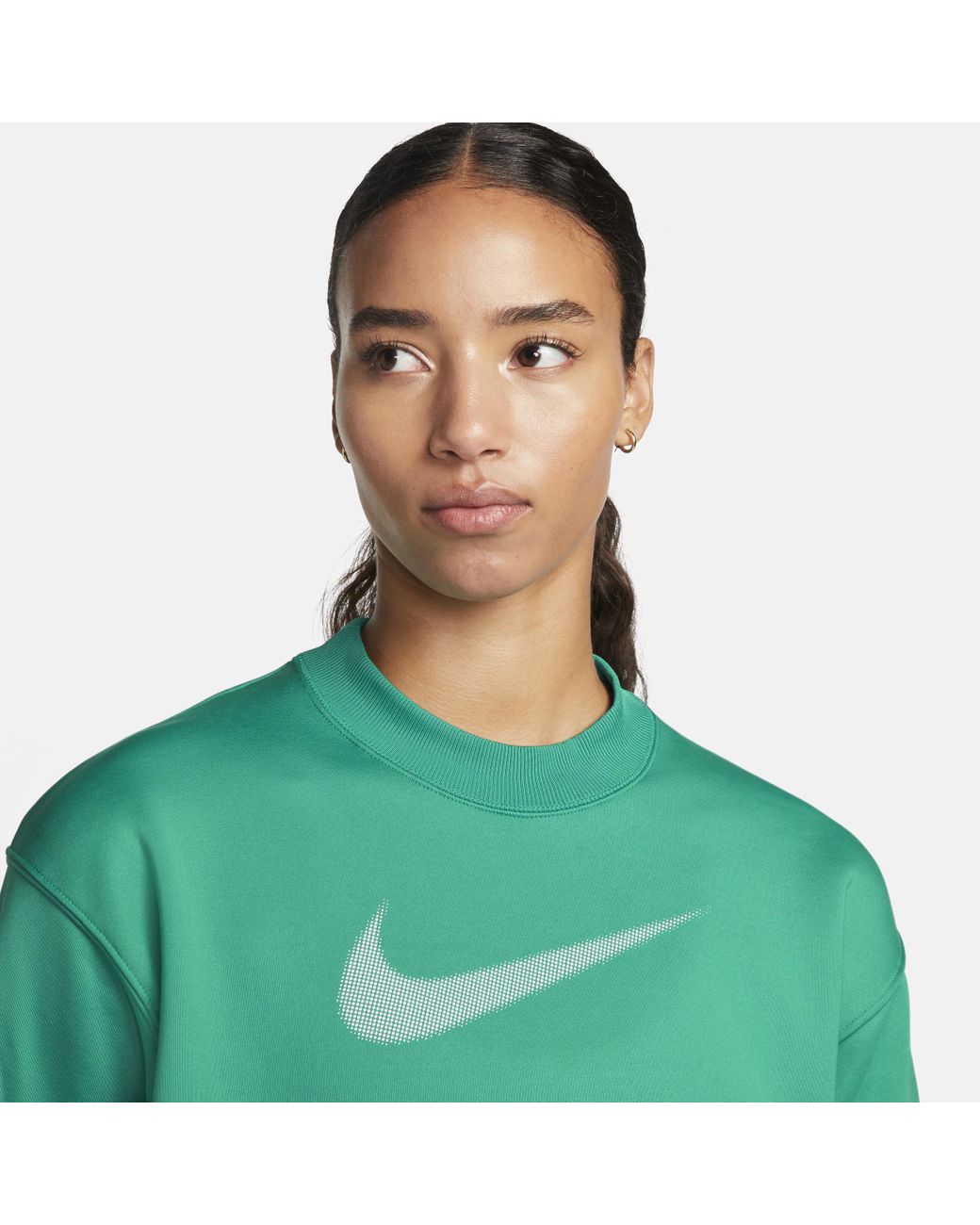 Nike Therma-fit All Time Graphic Crew-neck Sweatshirt In Green, | Lyst