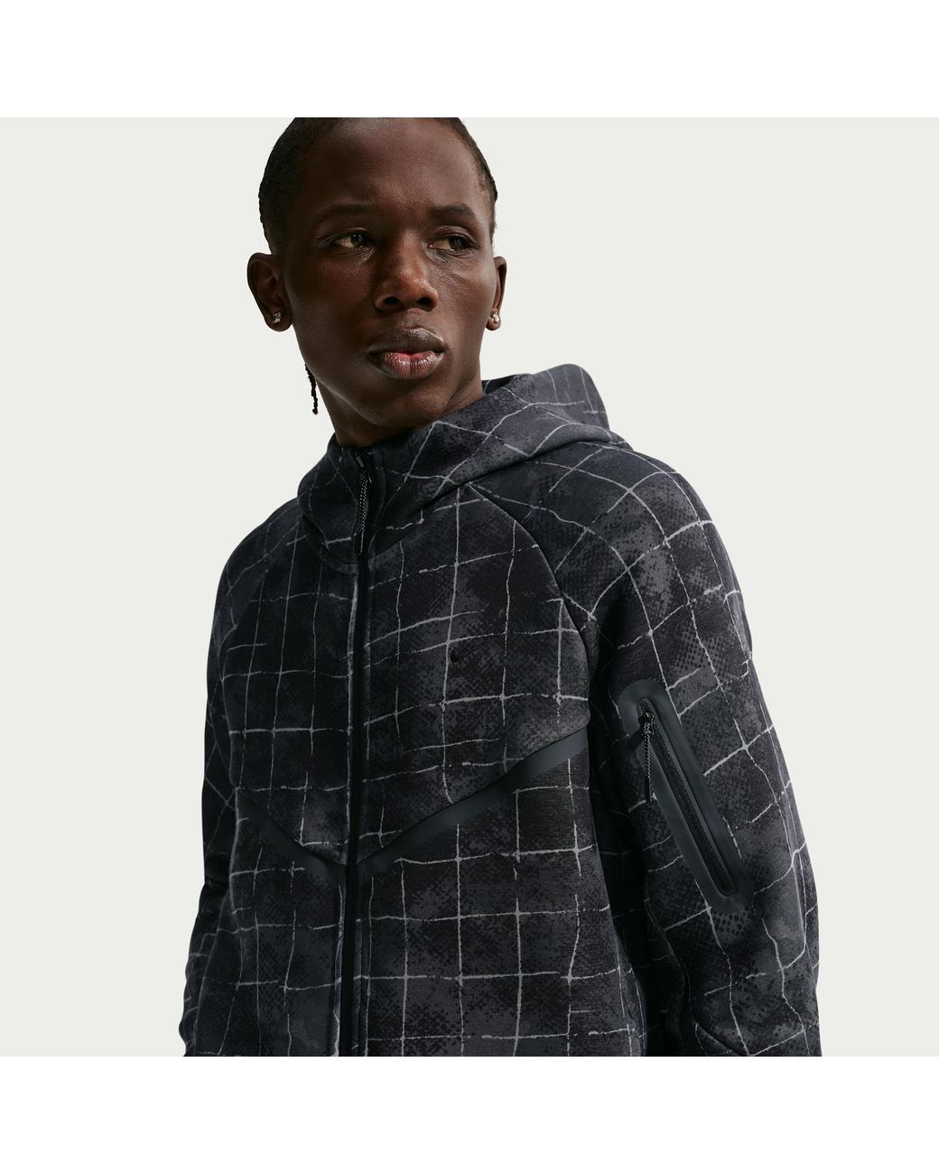 Nike Black Tech Windrunner Fleece Full-Zip Jacket for men