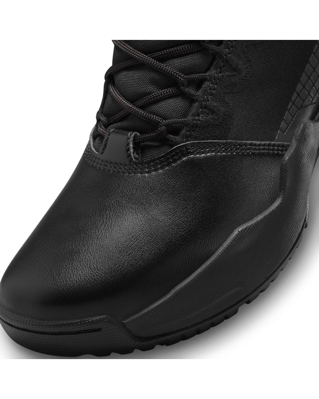 Nike Black Sfb B2 Boots for men