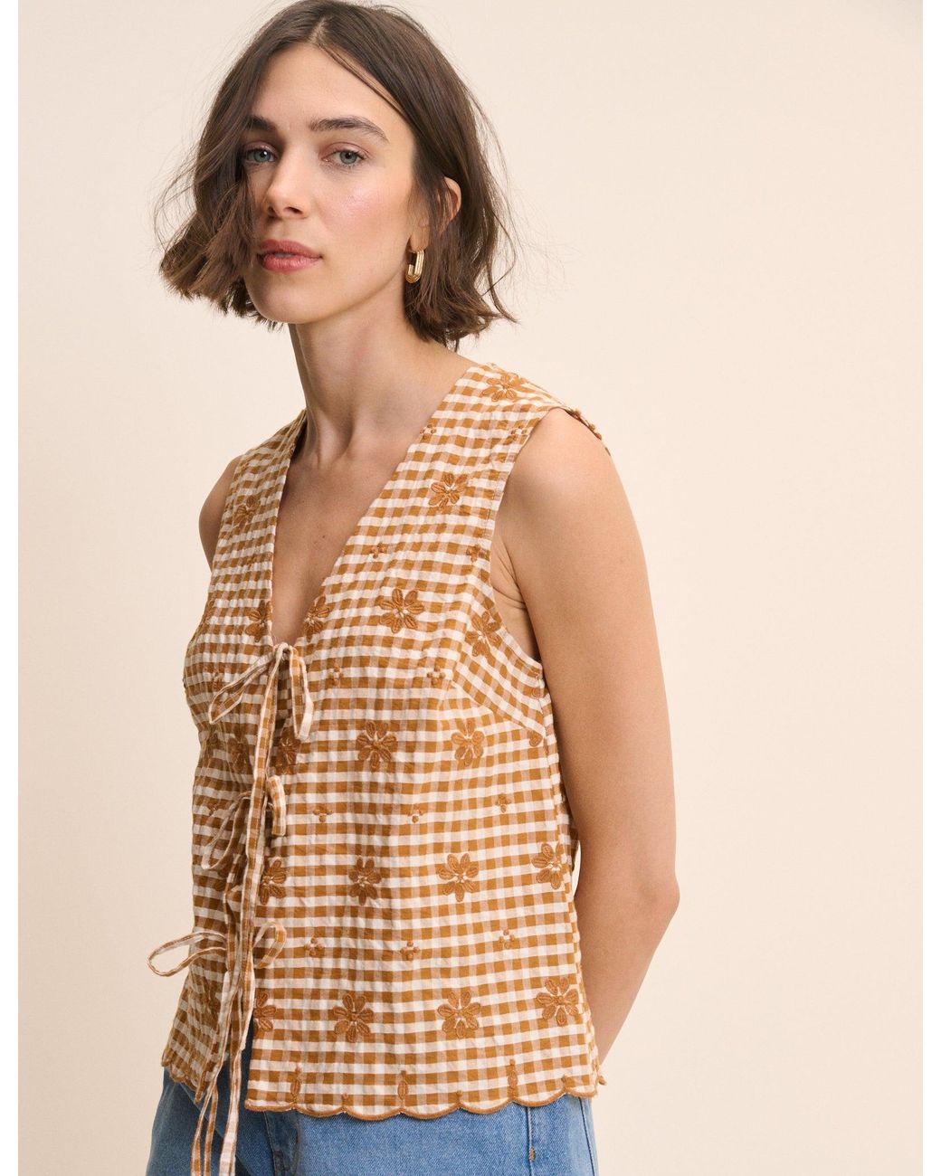 Nobody's Child Natural Gingham Floral Tie Front Tessa Top