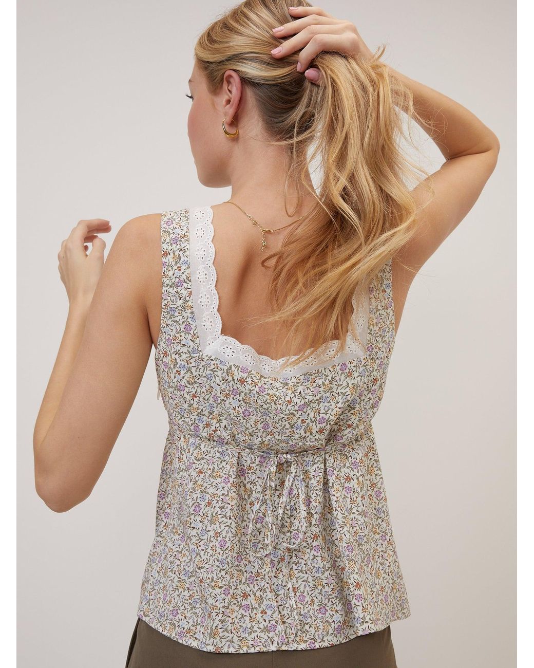 Nobody's Child Natural Floral Sweetheart Neck Top