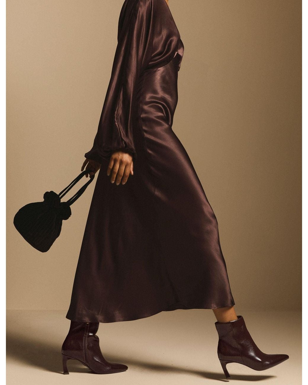 Nobody's Child Brown Mahogany Leather Pointed Toe Ankle Boots